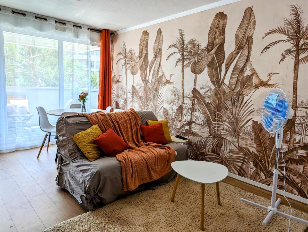 Ferienwohnung L'Evasion, Cergy, Downtown, 6 Pers, 2 Min Rer A, 2 Places De Parking Privatives, Netflix Et Beinsports Exterior foto